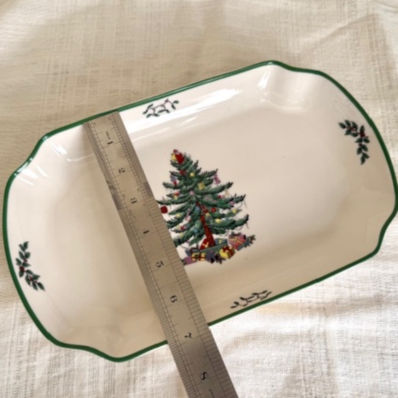 Spode Christmas Tree Rectangular Scalloped Tray 11.5" - Picture 6 of 9